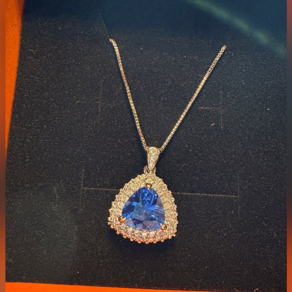 Elegant Blue Gemstone Pendant Necklace